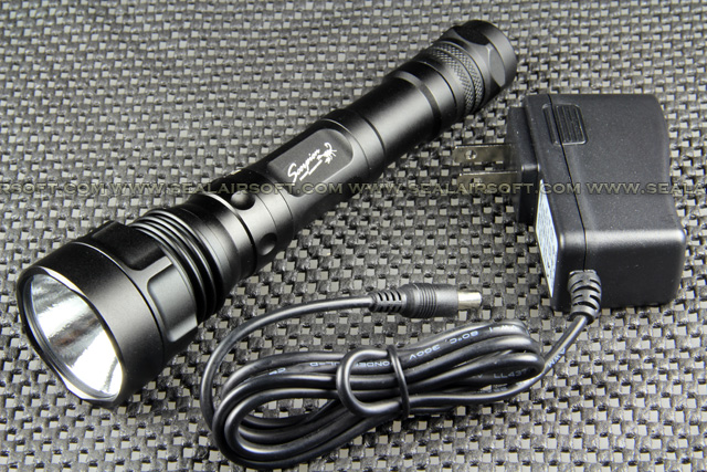G&P Scorpion Series R500M Rechargeable Xenon Flashlight Combo (500 Lumens) GP659